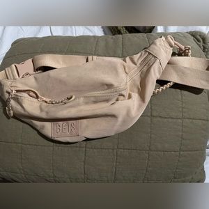 Beis- The Sport Pack in Beige